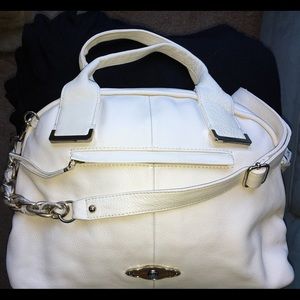 Elliot Lucca Leather shoulder bag